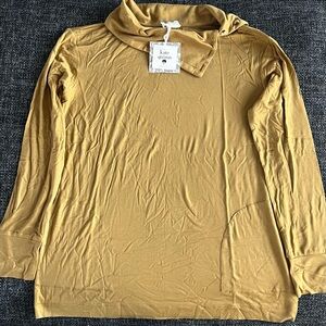 NWT Kate Quinn Women’s Long Sleeve Lounge Top Size Small